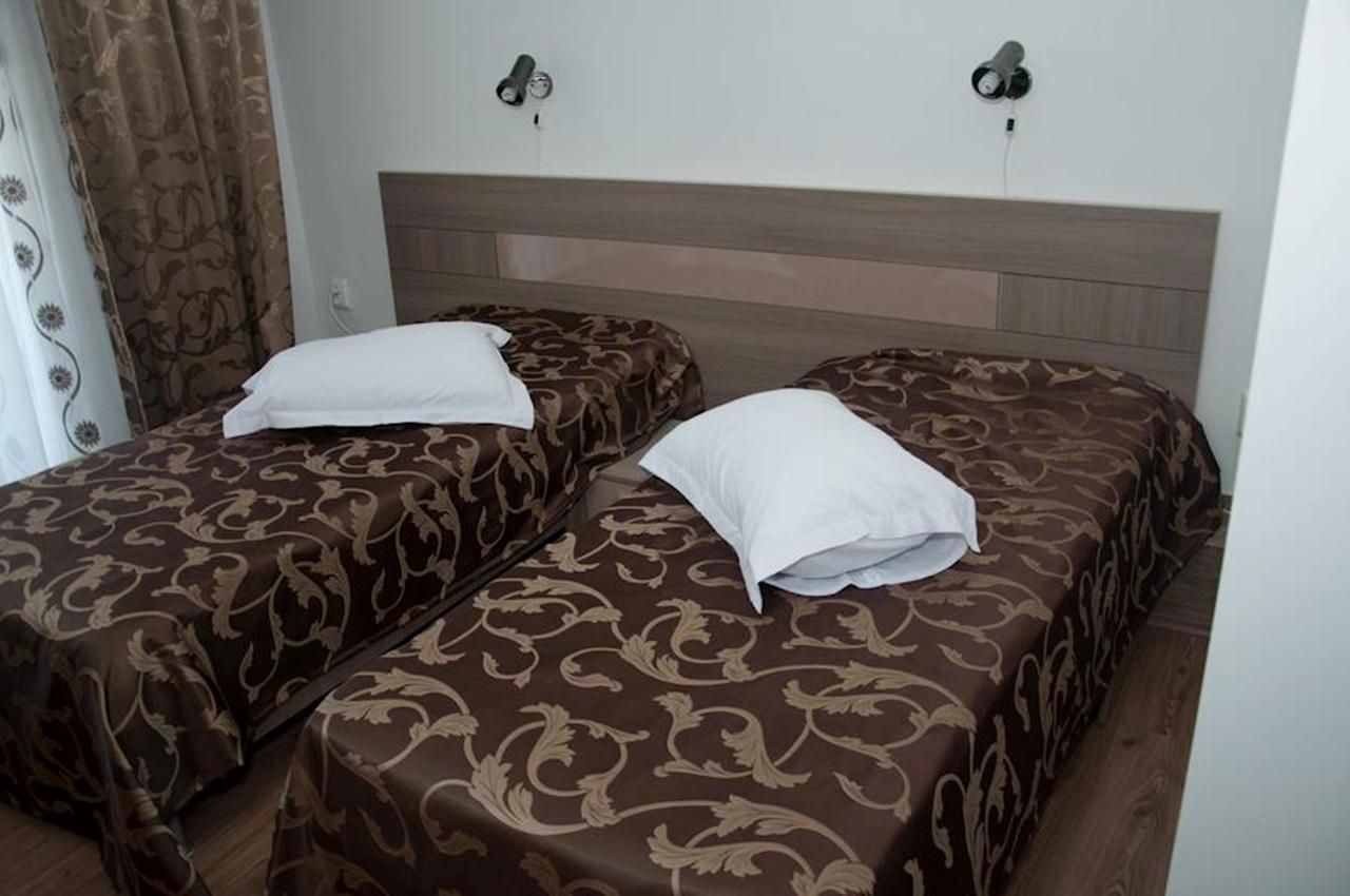 Hotel Popasul Iancului Corbii Mari Room photo
