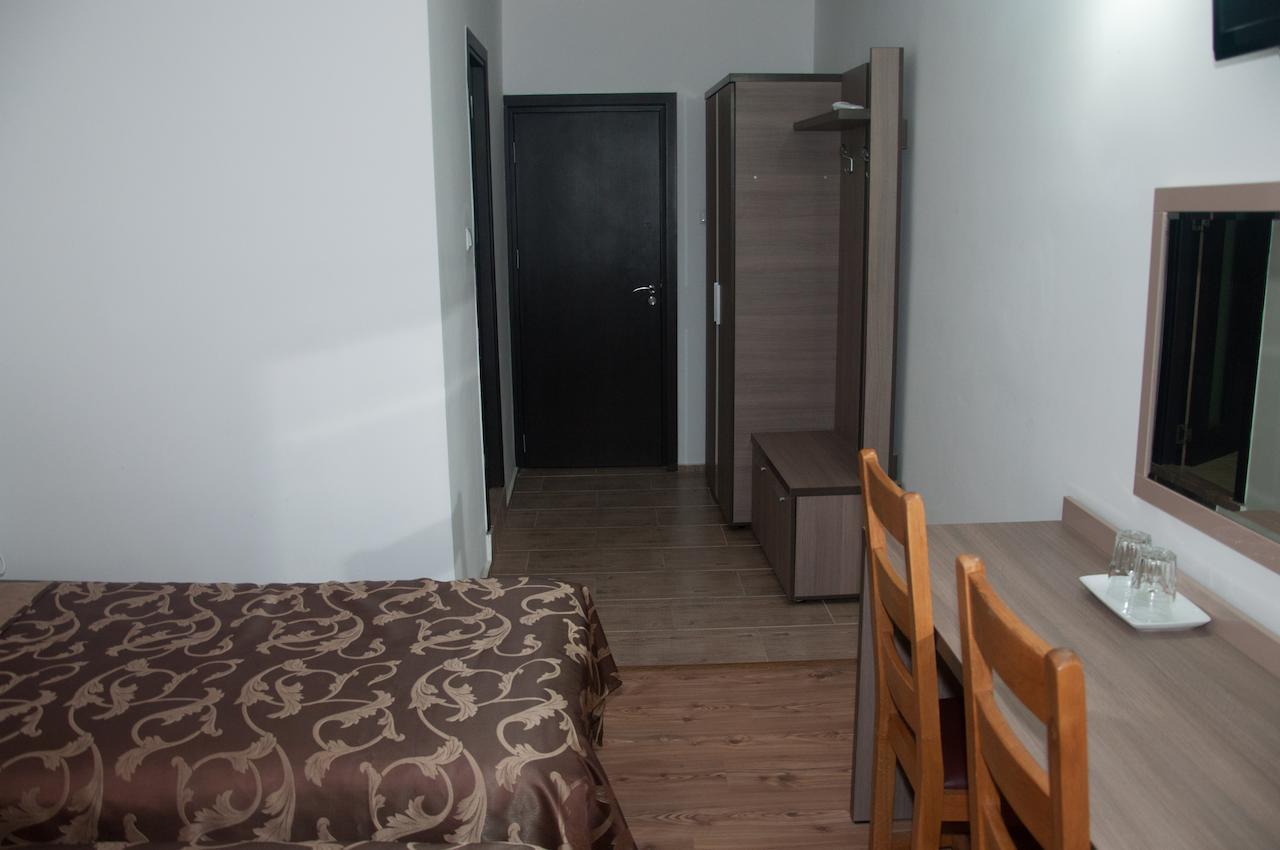 Hotel Popasul Iancului Corbii Mari Room photo